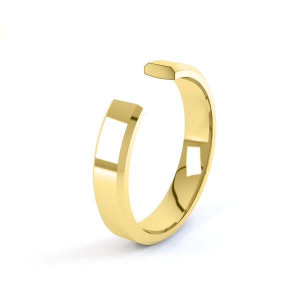 Bevelled Edge Wedding Ring Cut